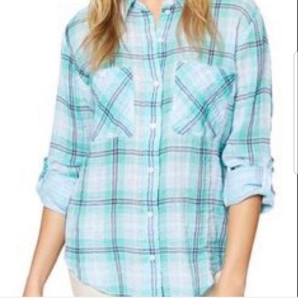 Gauzy plaid shirt